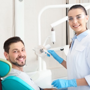 Mentor dentist